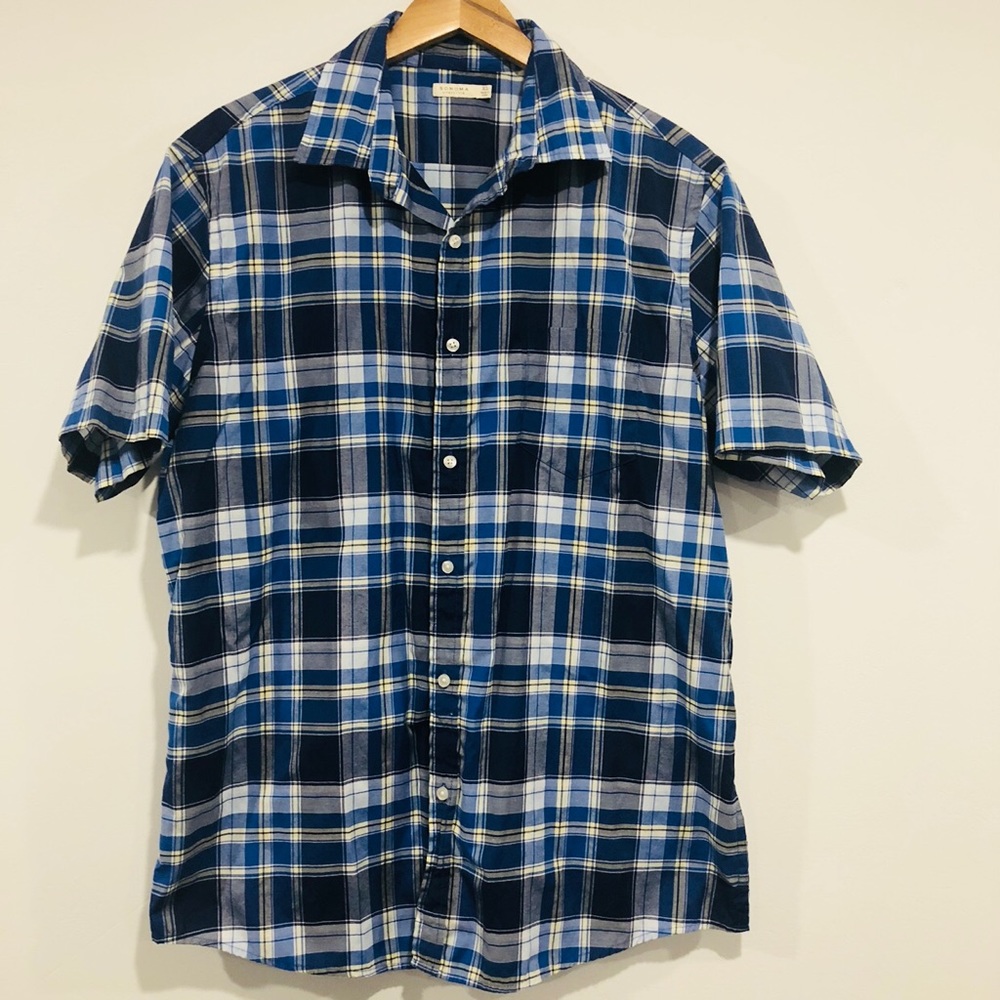 Sonoma men’s Casual Plaid Button Down Shirt